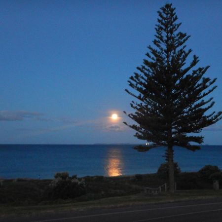 Sun, Sand & Surf, Its All Across The Road Mount Maunganui Εξωτερικό φωτογραφία